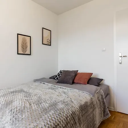 Ul Orzechowa Appartement